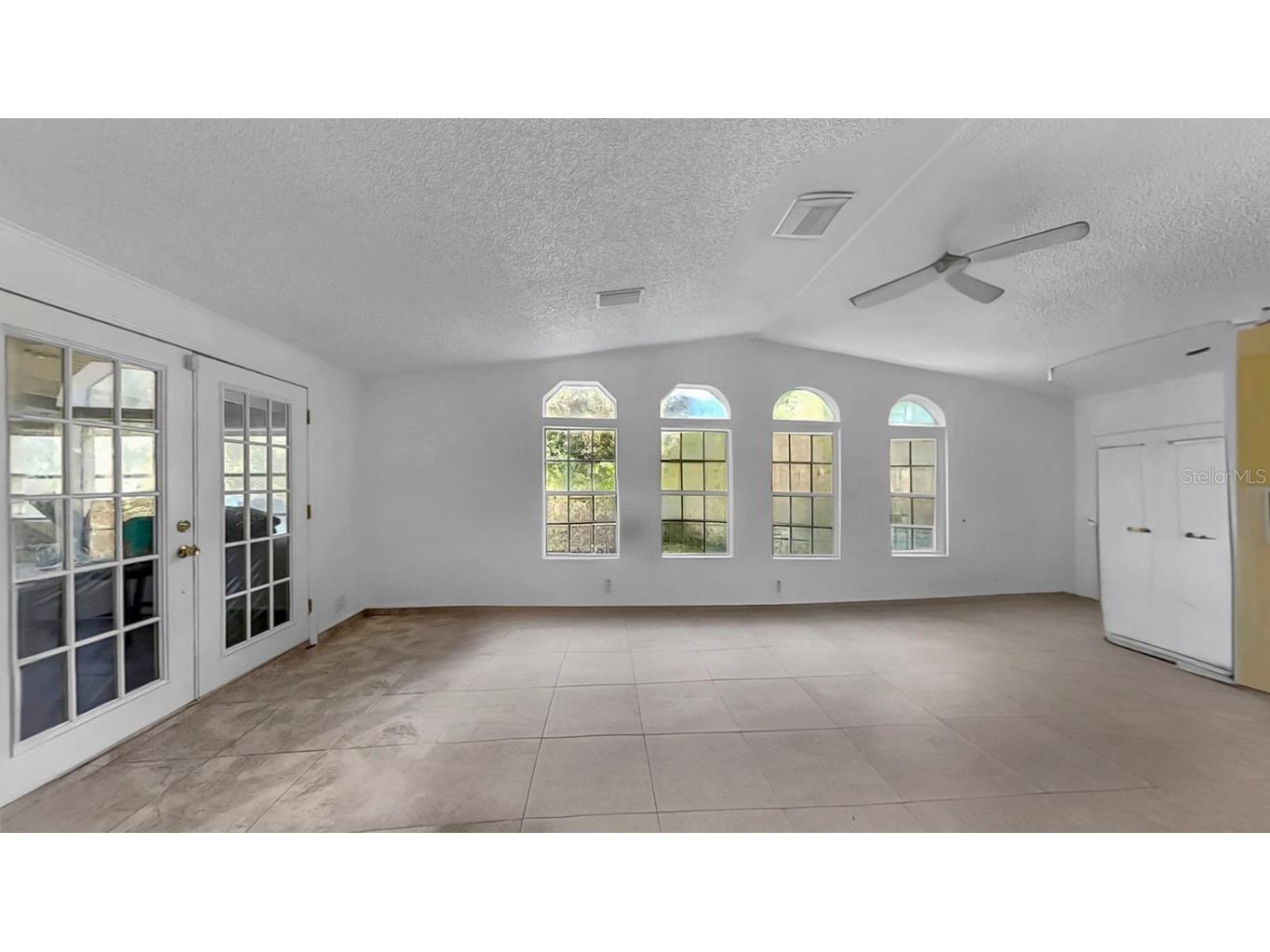 601 8th Court SE Ruskin FL 33570 TB8447670 image15