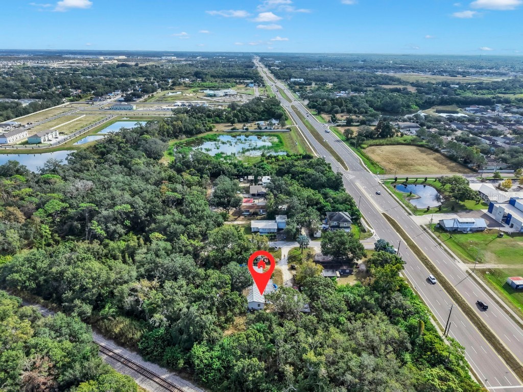 601 8th Court SE Ruskin FL 33570 TB8447670 image5