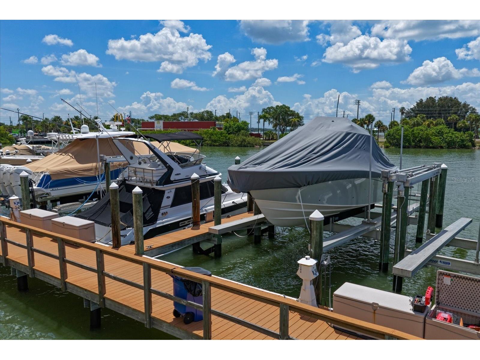 601 American Legion Drive #15 Saint Petersburg FL 33708 TB8526126 image2