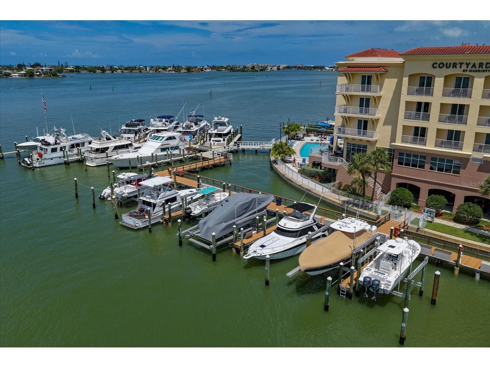 601 American Legion Drive #15 Saint Petersburg FL 33708 TB8526126 image7