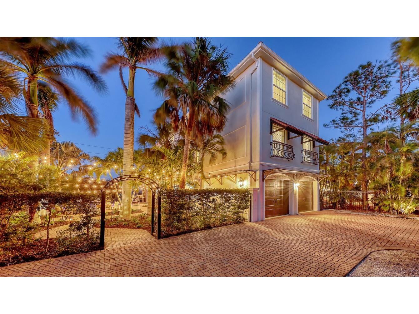 601 Avenida De Mayo Sarasota FL 34242 A4641106 image1