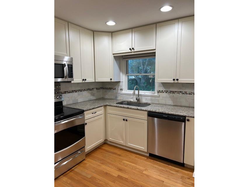 601 Bryn Mawr Street Orlando FL 32804 O6367877 image8