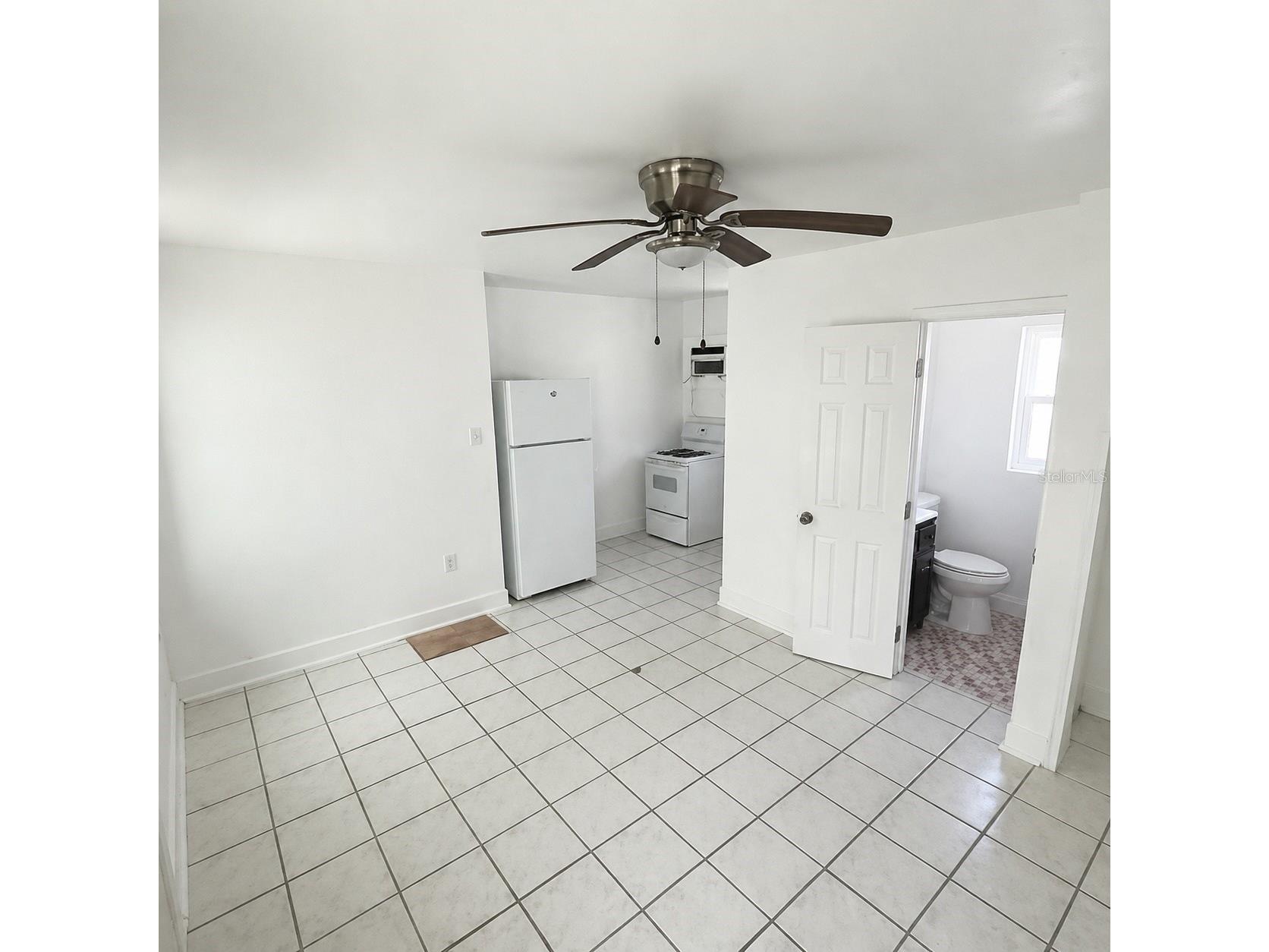 601 Corey Avenue Saint Pete Beach FL 33706 A4691546 image3