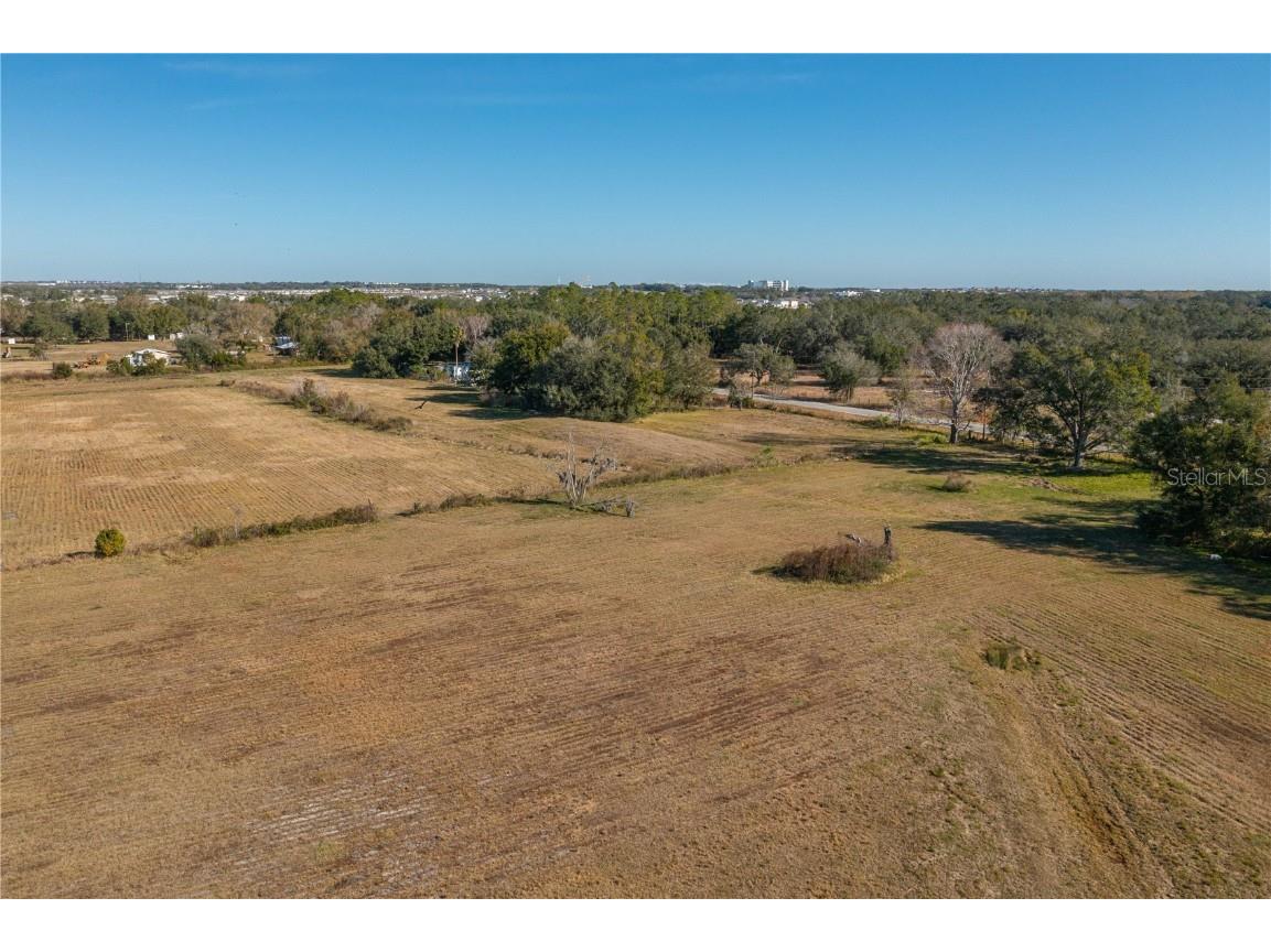 601 Diamond Acres Road Davenport FL 33837 P4935327 image10
