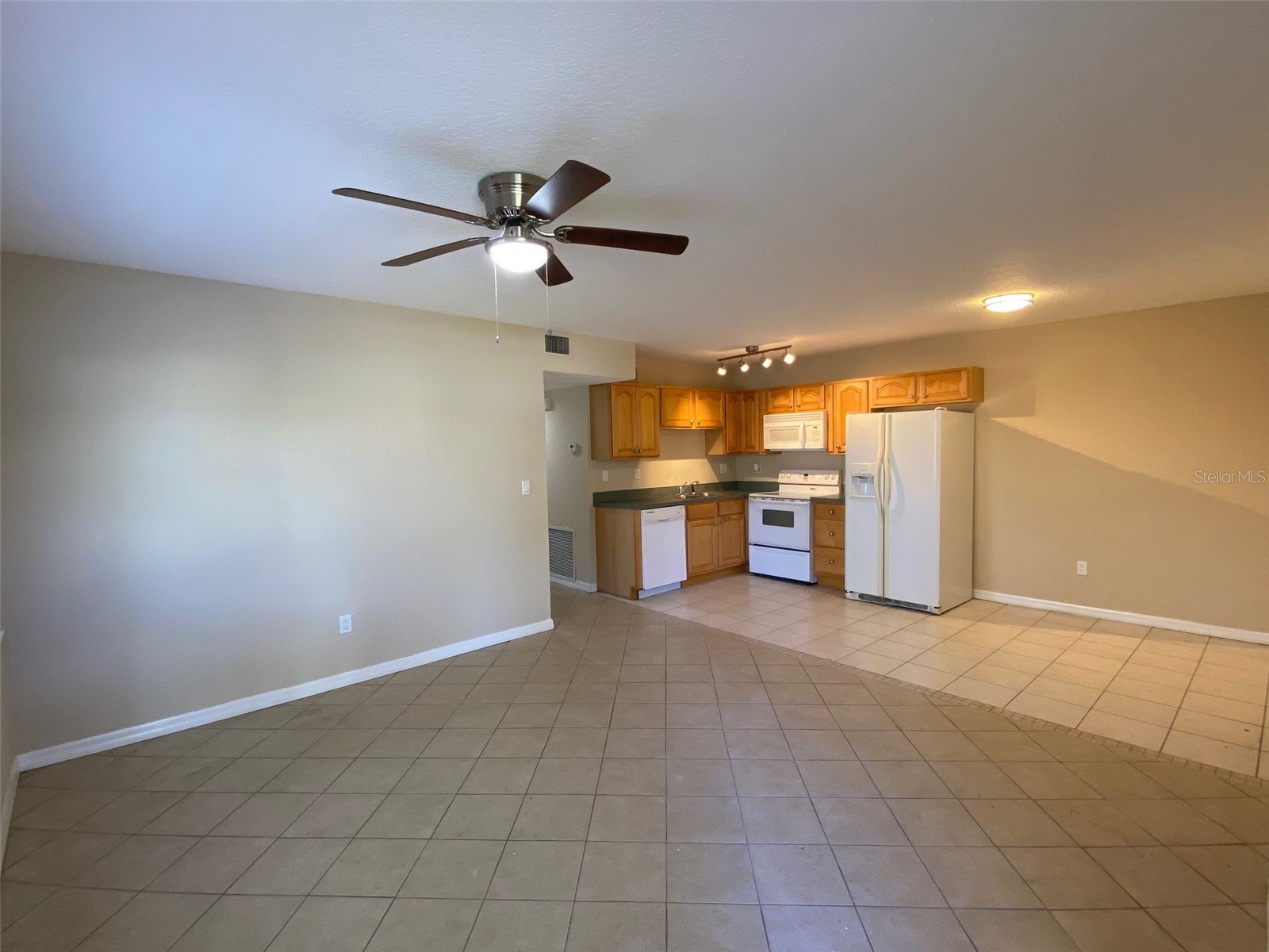 601 E 2nd Avenue New Smyrna Beach FL 32169 NS1088200 image30