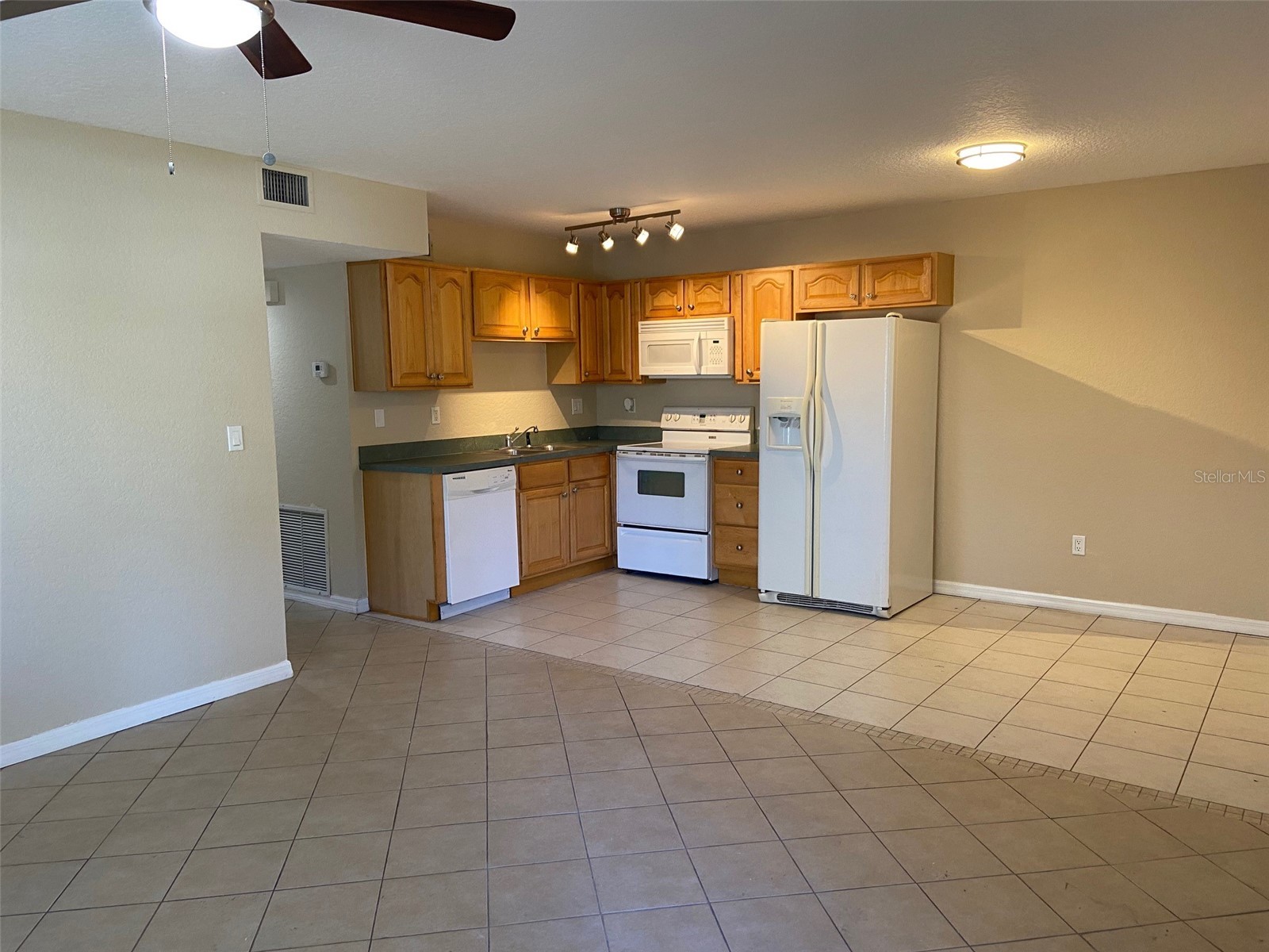 601 E 2nd Avenue New Smyrna Beach FL 32169 NS1088200 image31