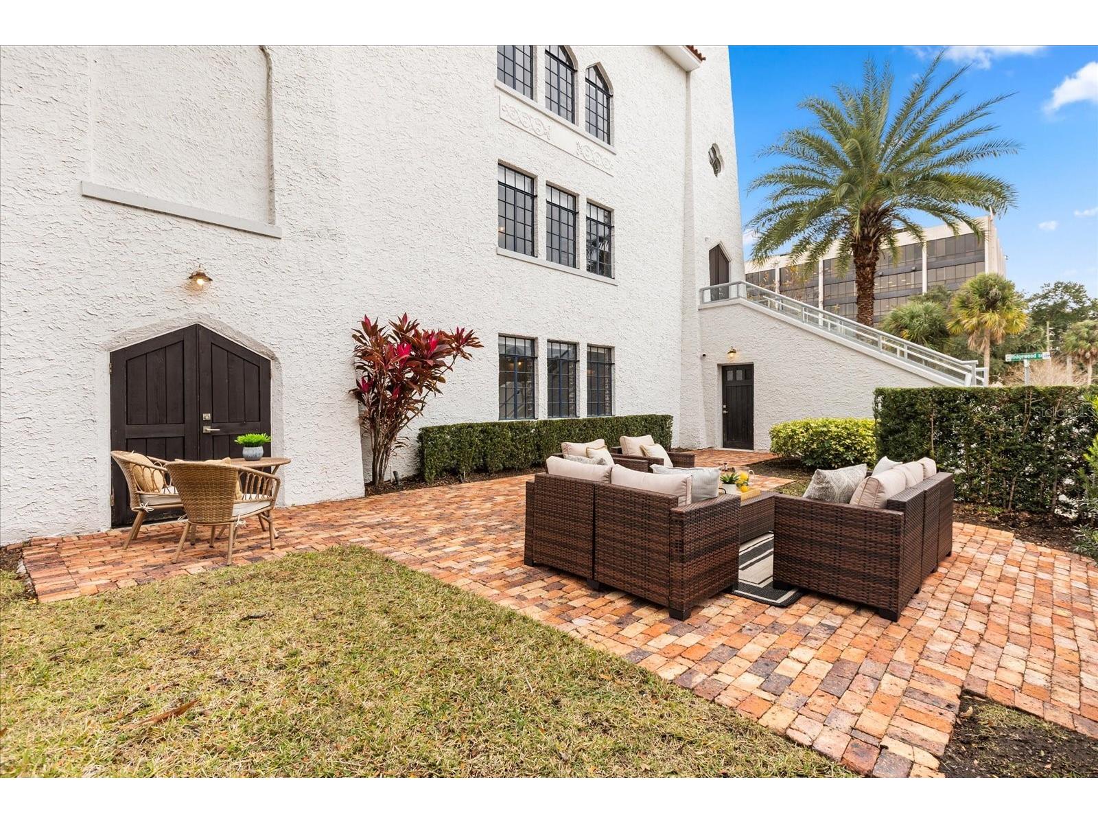 601 E Ridgewood Street Orlando FL 32803 O6370285 image67