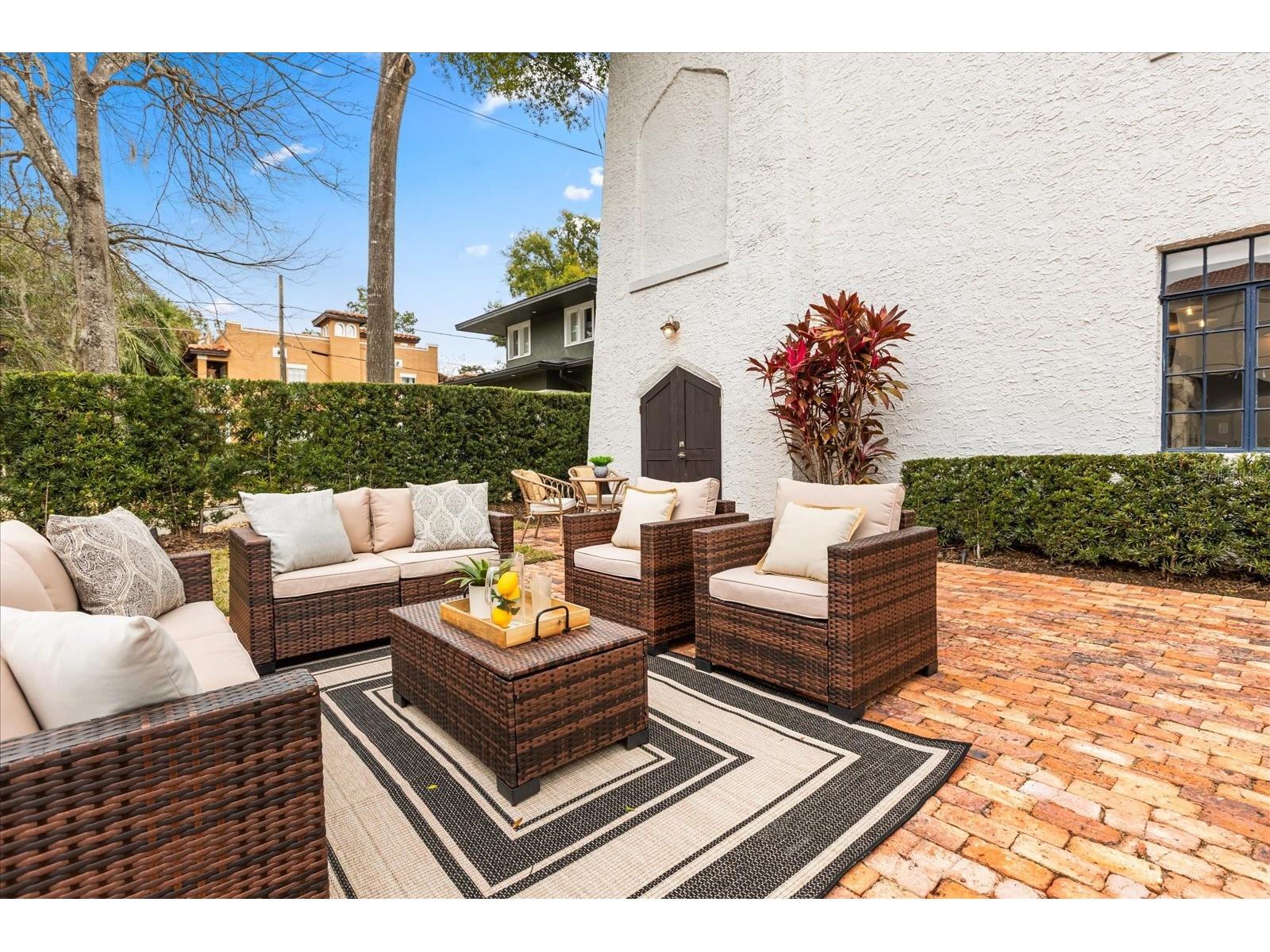 601 E Ridgewood Street Orlando FL 32803 O6370285 image69