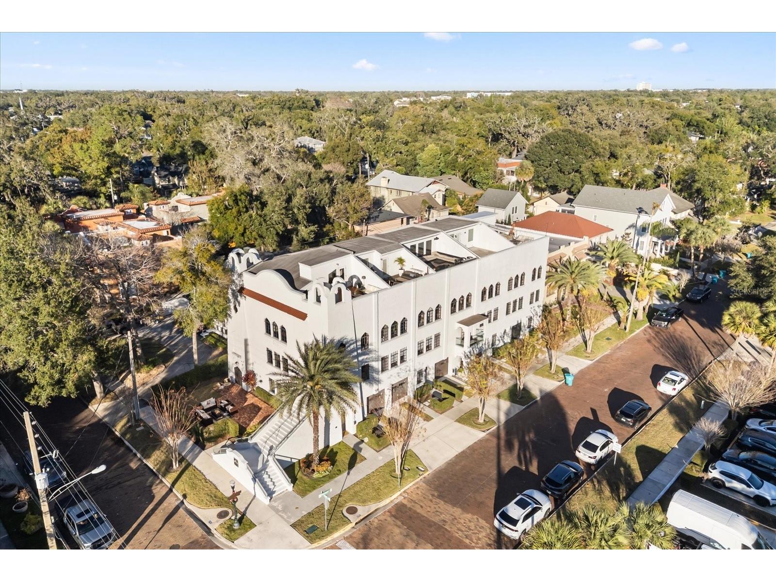 601 E Ridgewood Street Orlando FL 32803 O6370285 image70
