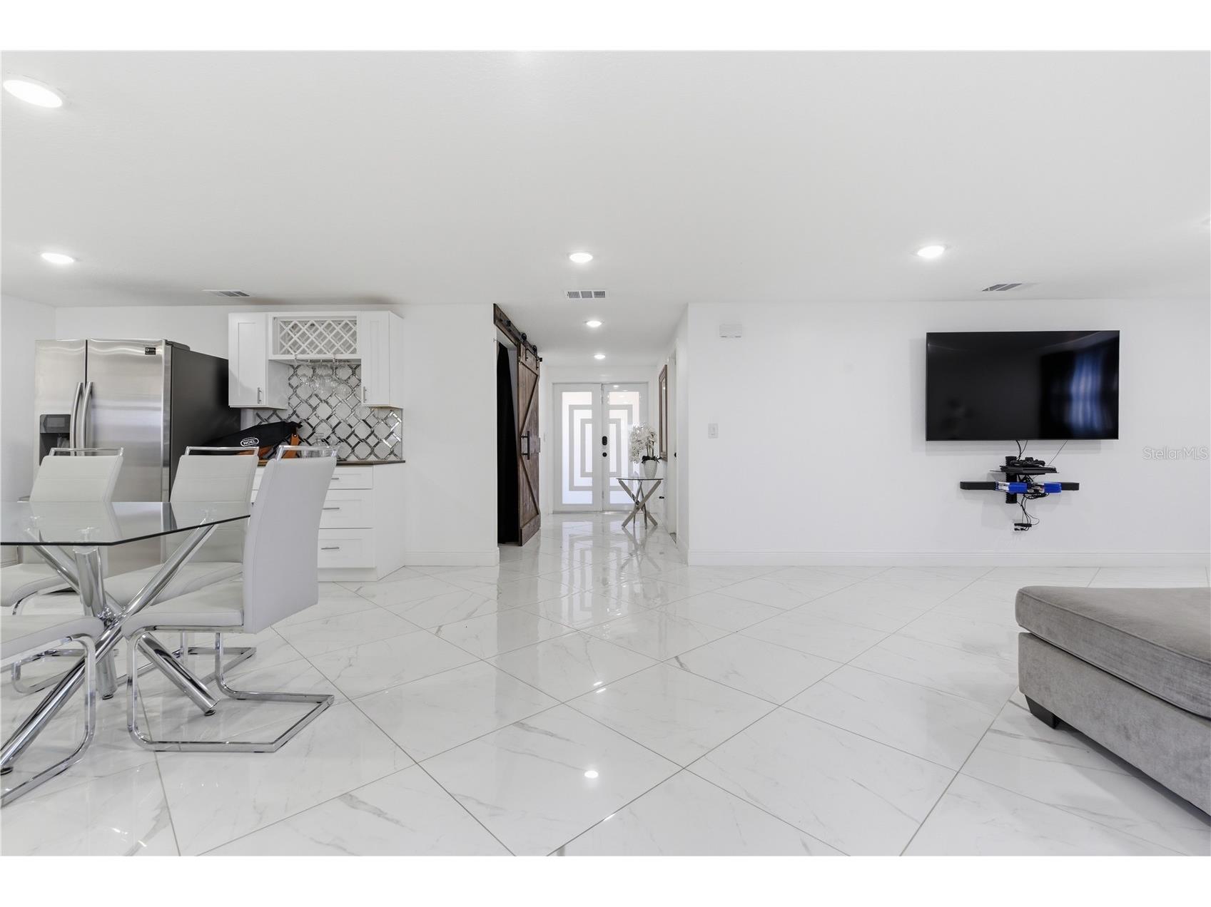 601 Golf And Sea Boulevard Apollo Beach FL 33572 TB8504223 image5