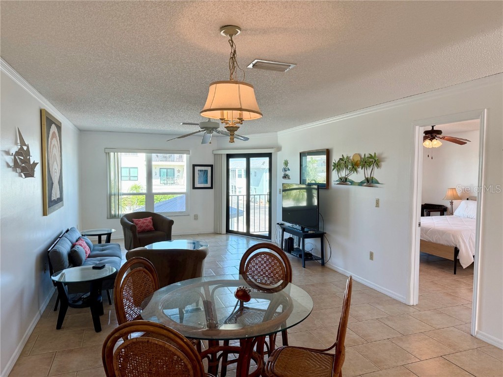601 Gulf Drive N #109 Bradenton Beach FL 34217 A4664649 image7