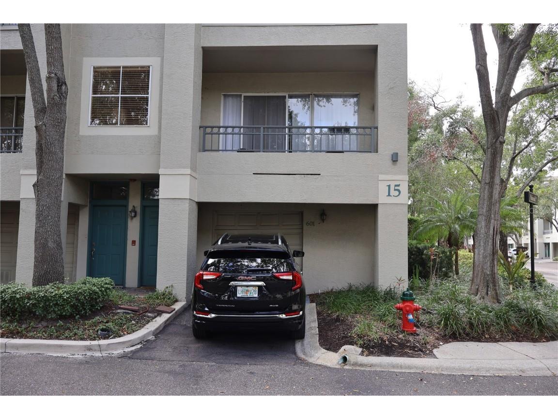 601 Island Place Way Tampa FL 33602 TB8434840 image1