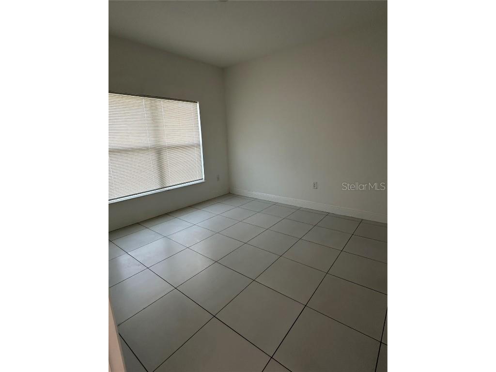 601 Lake Shore Parkway Davenport FL 33896 O6365224 image6