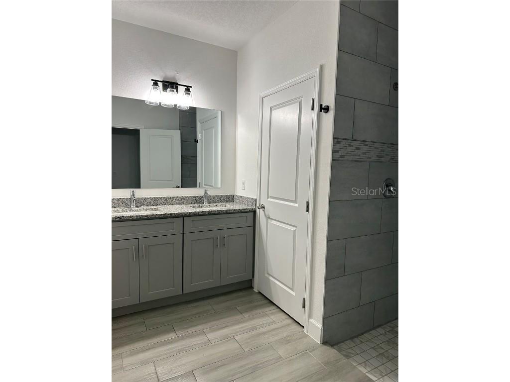 601 Lake Shore Parkway Davenport FL 33896 O6365224 image7