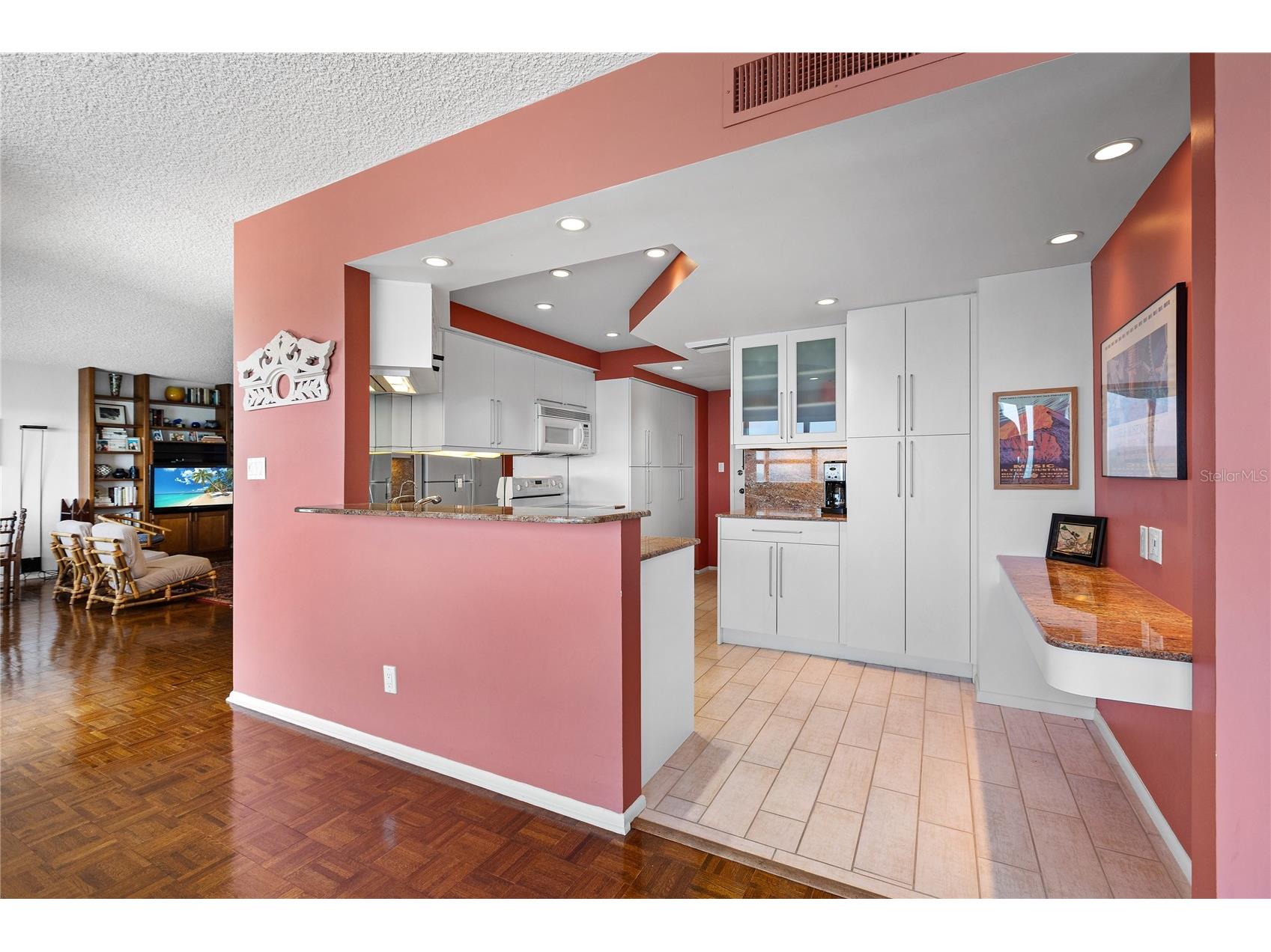 601 Longboat Club Road #902S Longboat Key FL 34228 - GULF OF AMERICA A4674604 image8