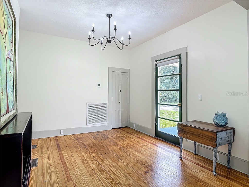 601 N Adelle Avenue Deland FL 32720 V4946203 image13