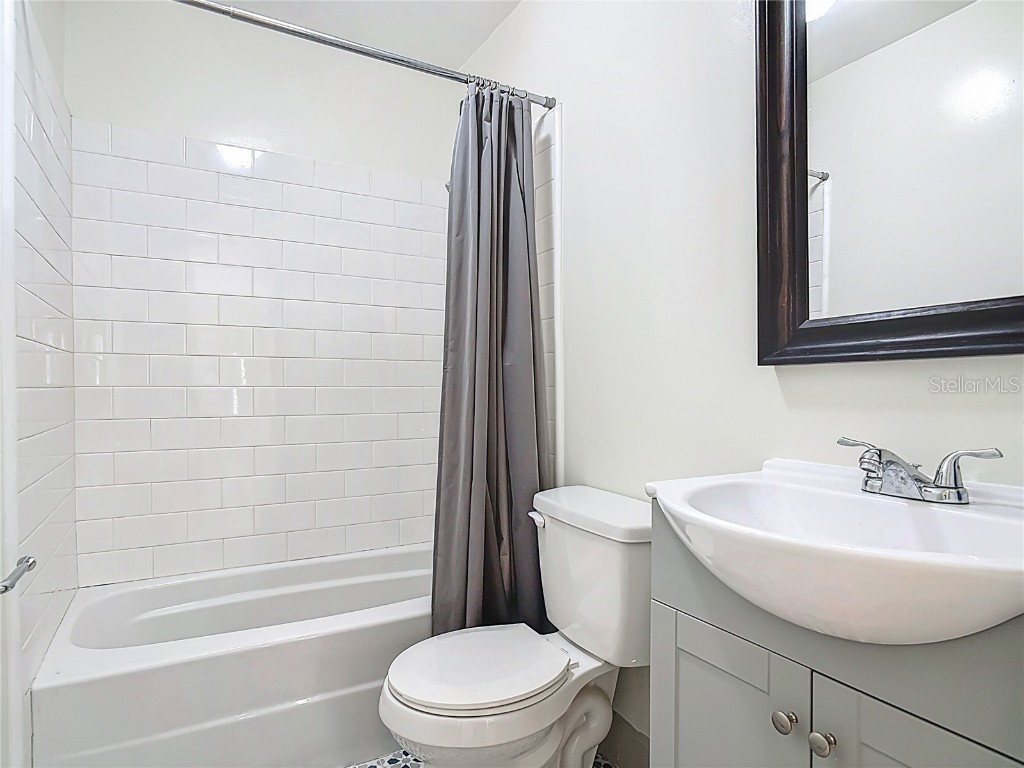 601 N Adelle Avenue Deland FL 32720 V4946203 image16