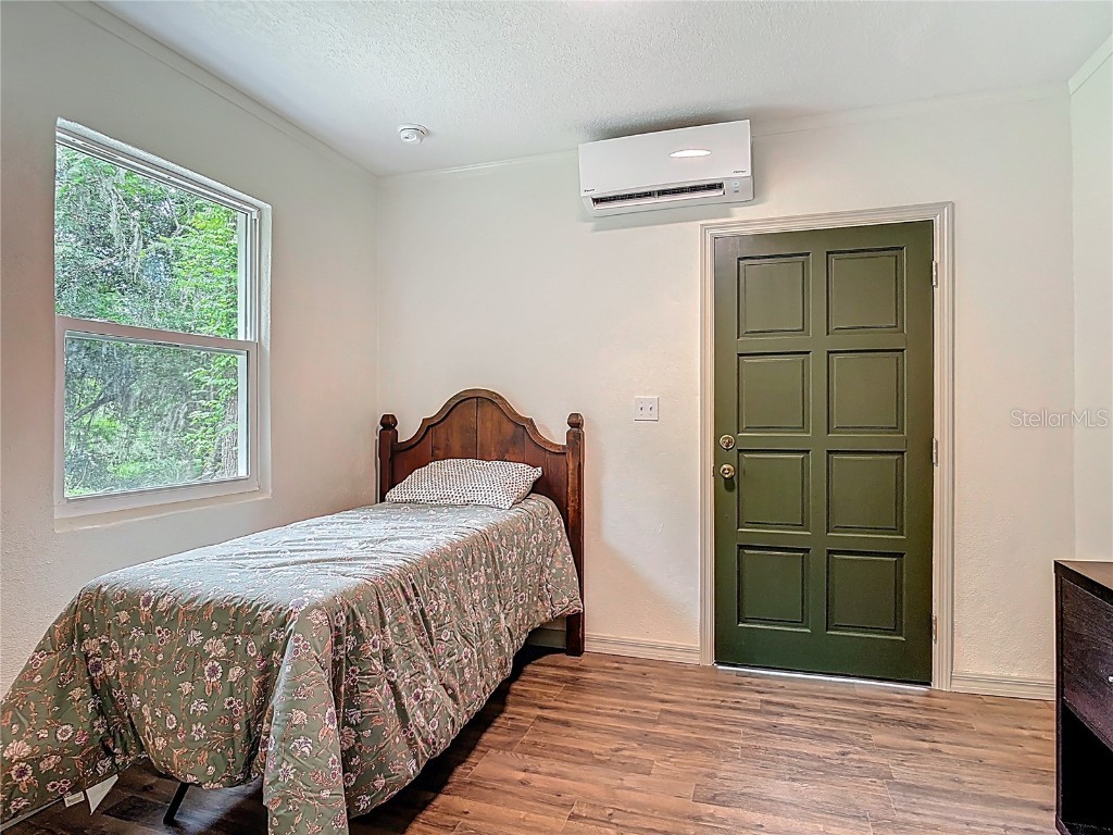 601 N Adelle Avenue Deland FL 32720 V4946203 image33