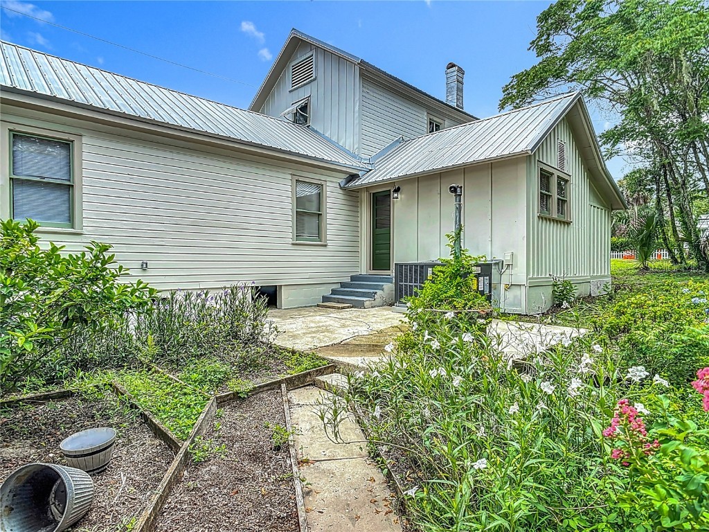 601 N Adelle Avenue Deland FL 32720 V4946203 image34