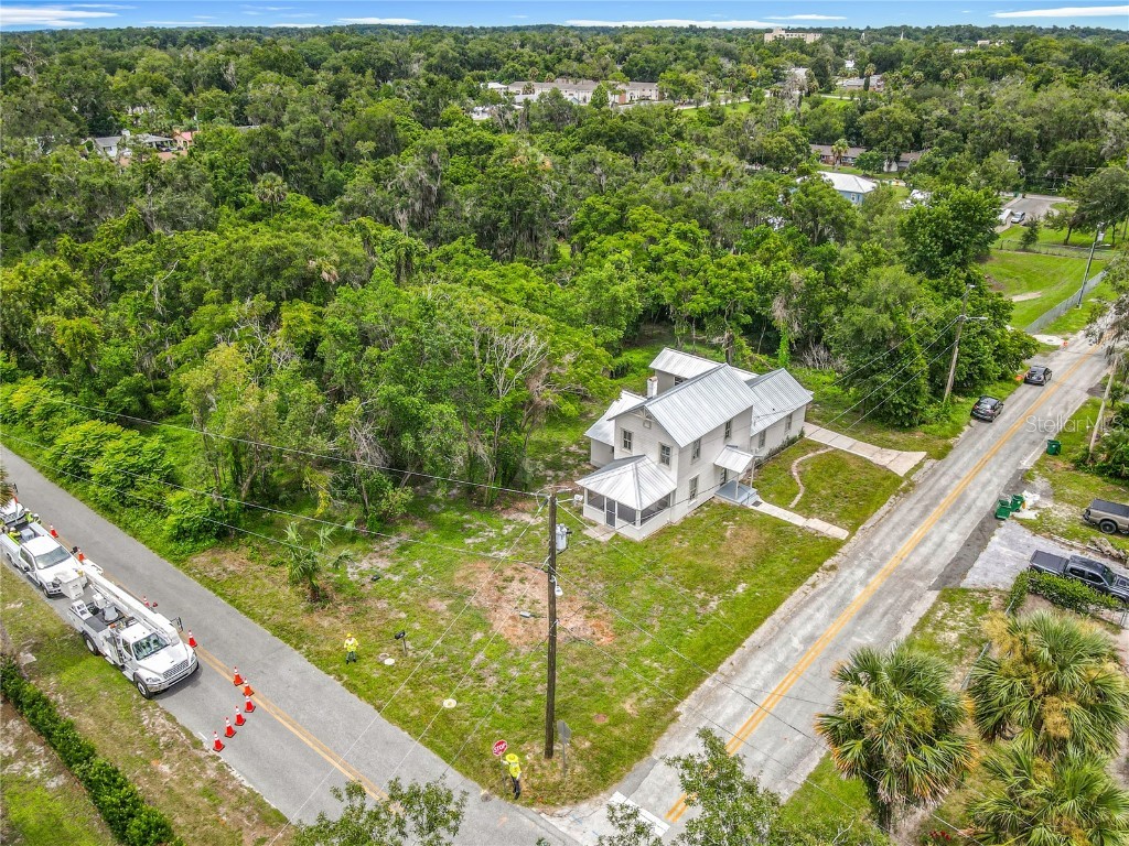 601 N Adelle Avenue Deland FL 32720 V4946203 image39