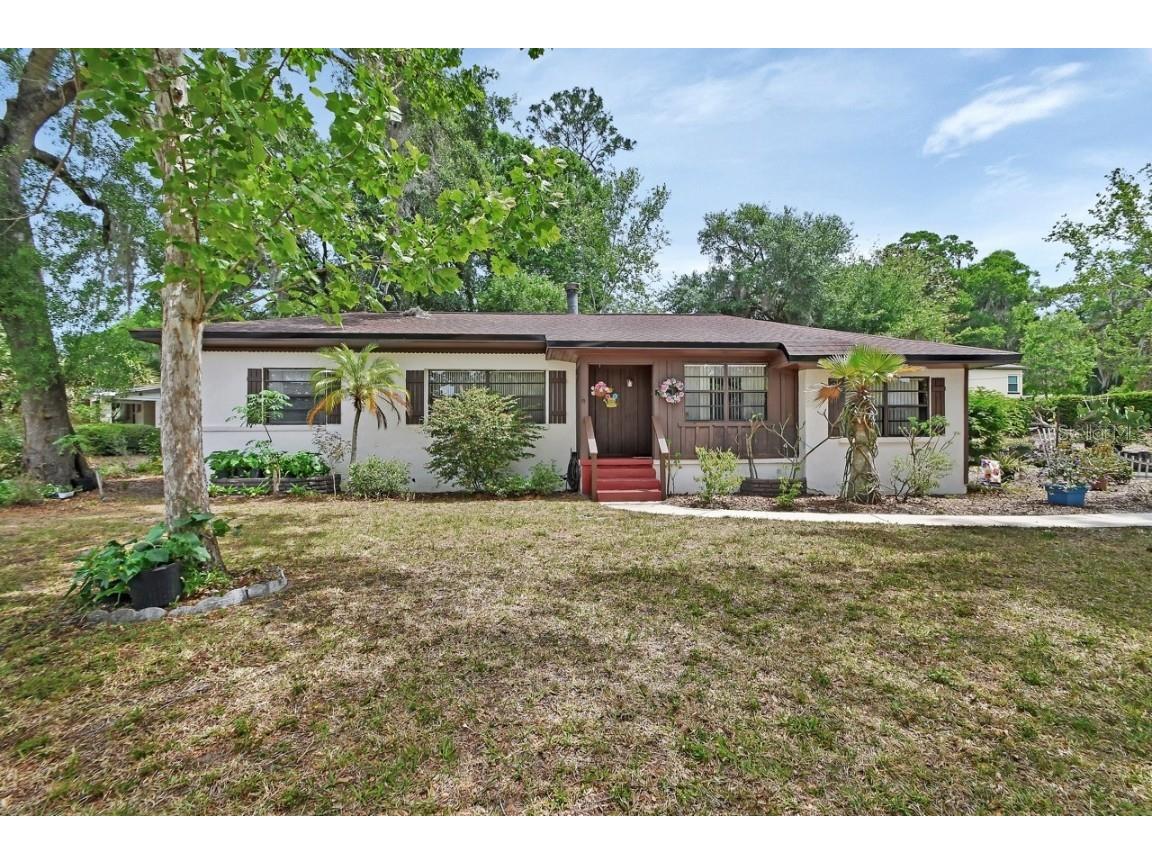 601 N Garfield Avenue Deland FL 32724 V4942324 image1