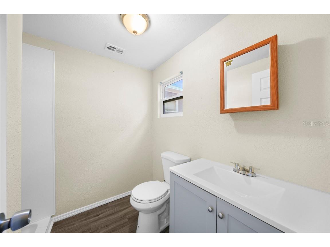 601 Newton Avenue S Saint Petersburg FL 33701 TB8381489 image18