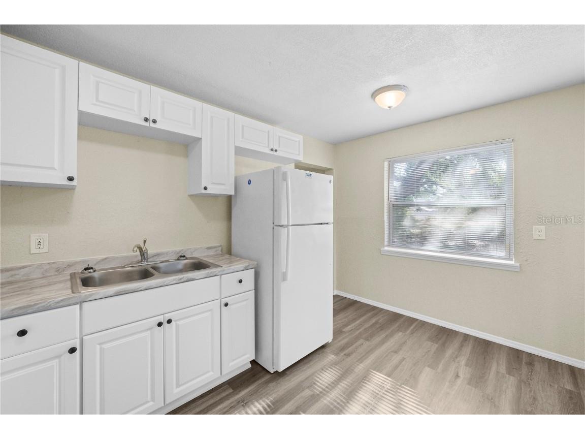 601 Newton Avenue S Saint Petersburg FL 33701 TB8381489 image6