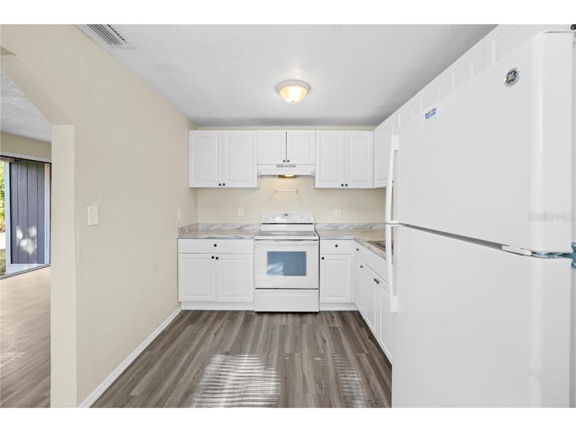 601 Newton Avenue S Saint Petersburg FL 33701 TB8381489 image7