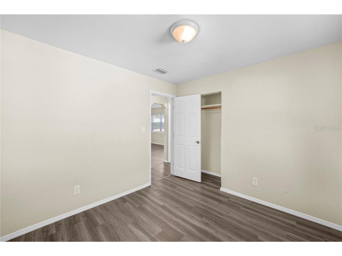 601 Newton Avenue S Saint Petersburg FL 33701 TB8381489 image8