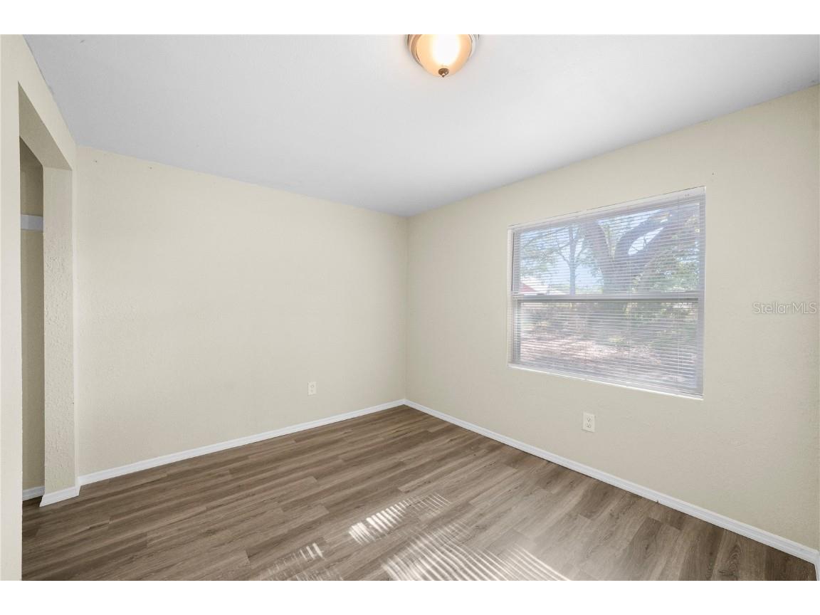 601 Newton Avenue S Saint Petersburg FL 33701 TB8381489 image9