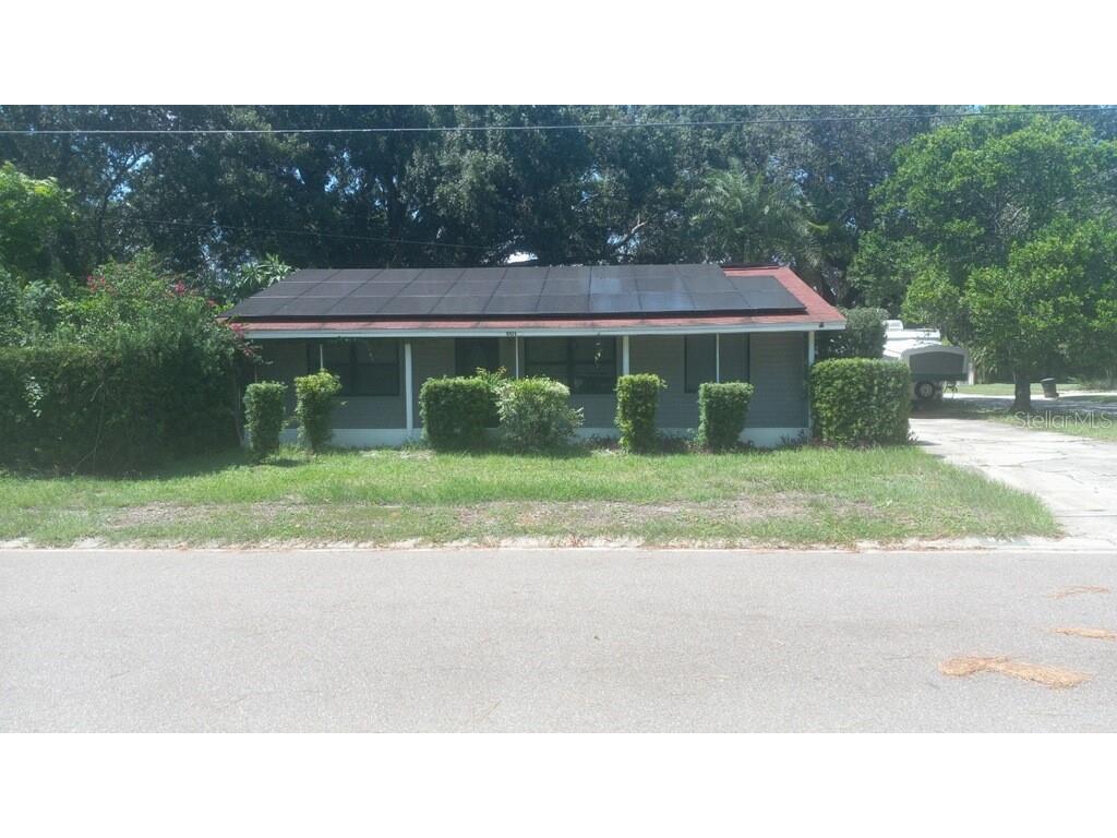 601 Northmoor Avenue N Saint Petersburg FL 33702 U8213536 image1