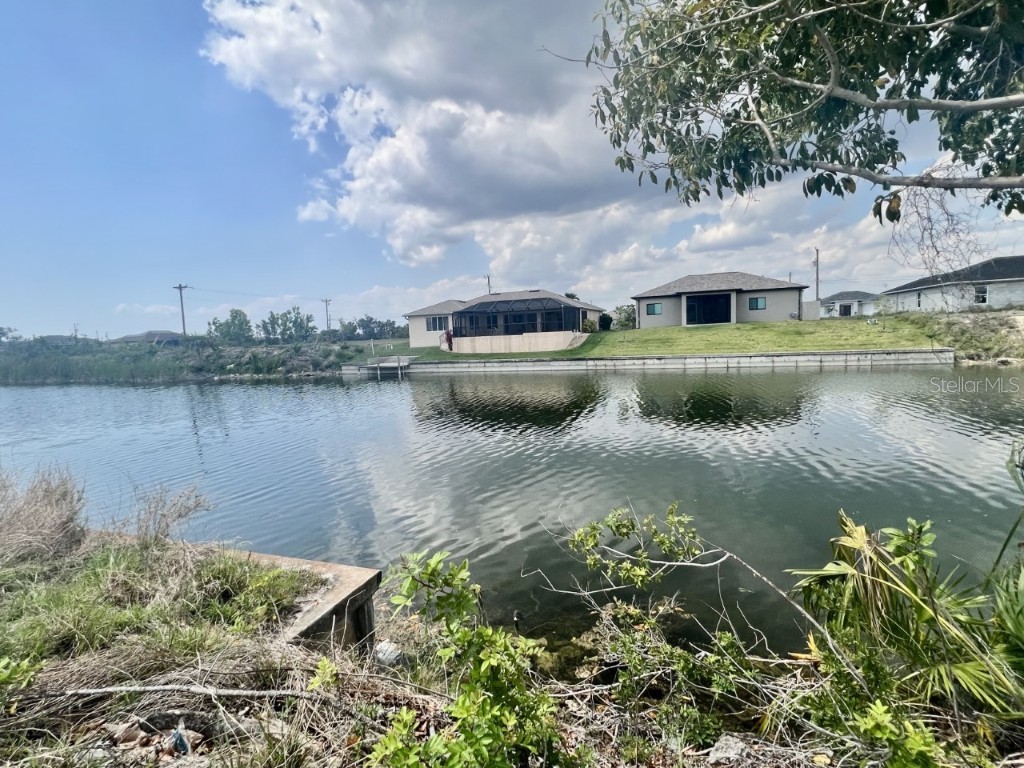 601 NW 19th Terrace Cape Coral FL 33993 C7474815 image1