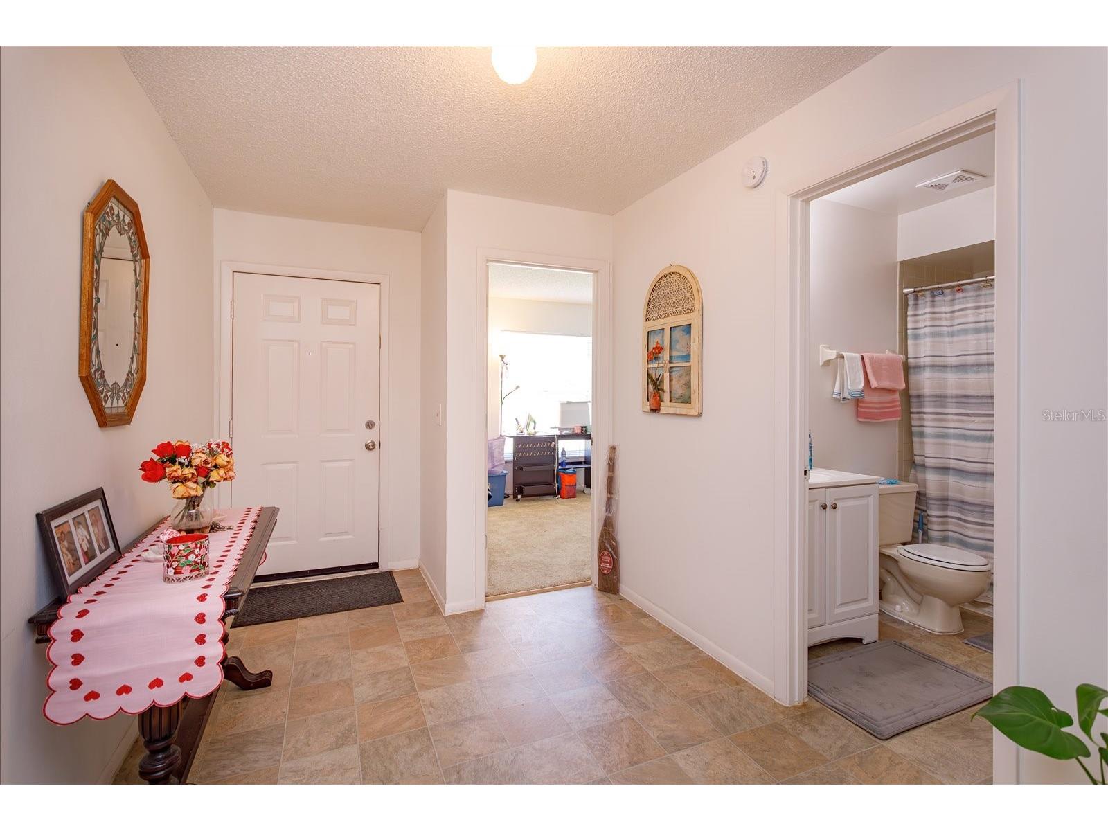 601 Oak Manor Circle Orlando FL 32825 O6400112 image3