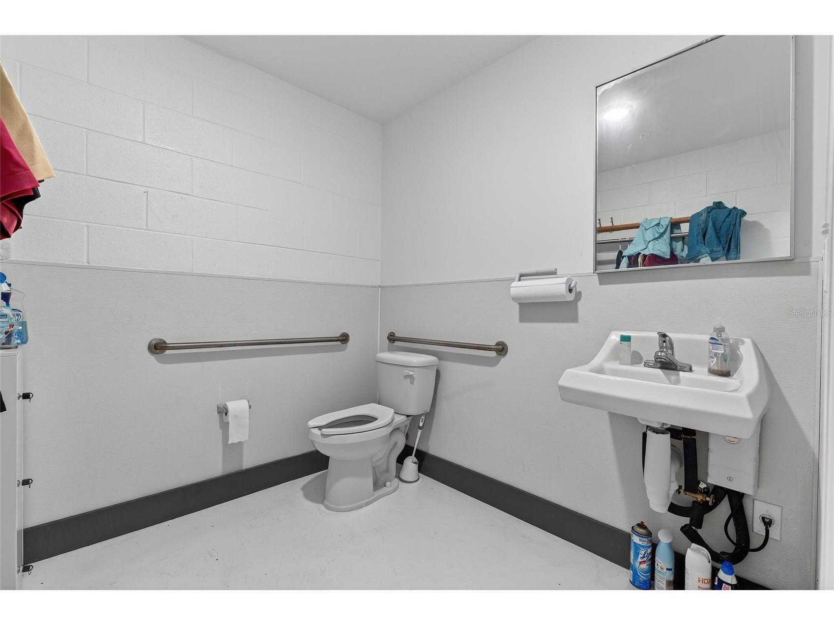 601 Oak Street #C & D Port Orange FL 32127 NS1086891 image10