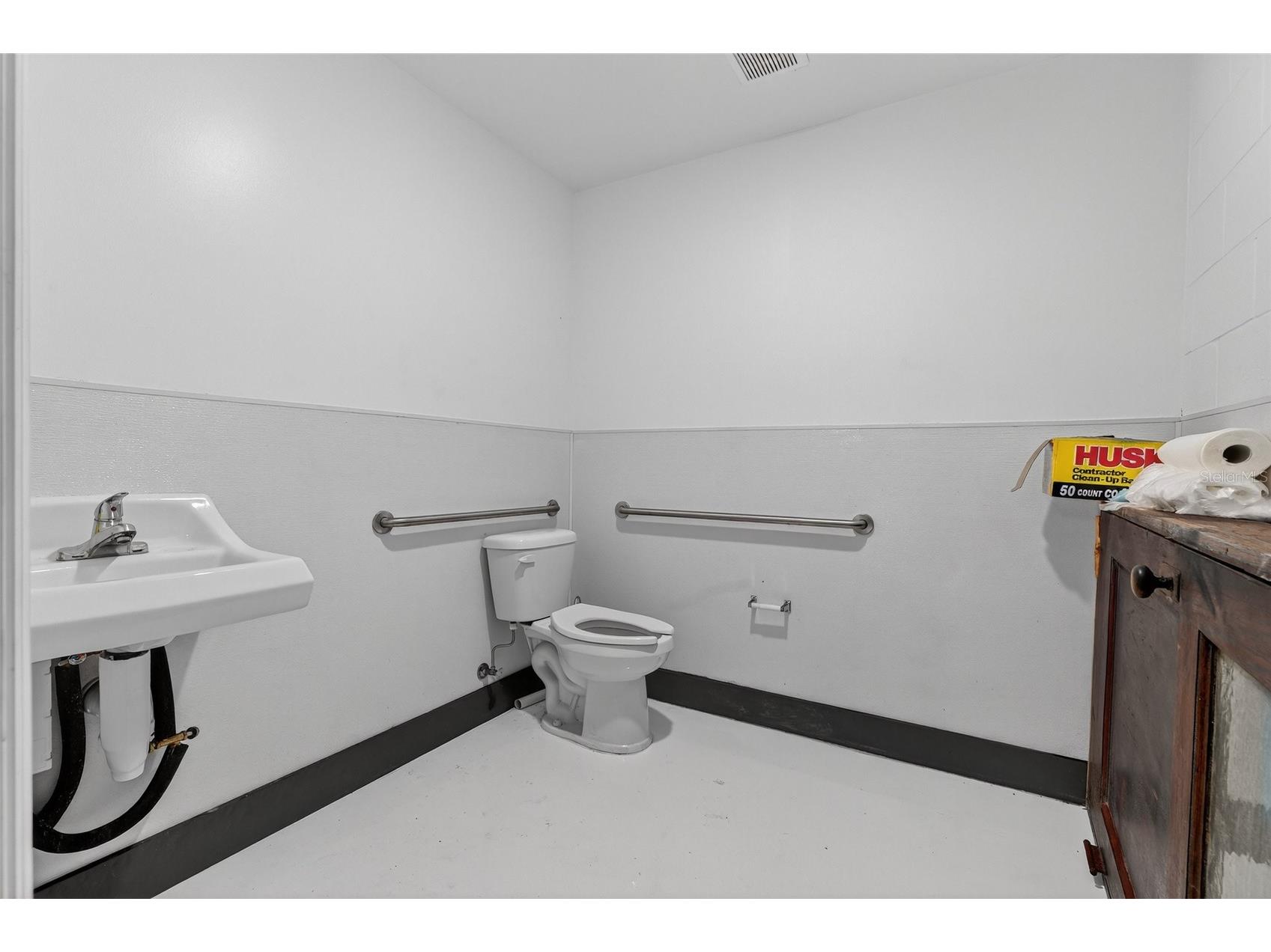 601 Oak Street #C & D Port Orange FL 32127 NS1086891 image11