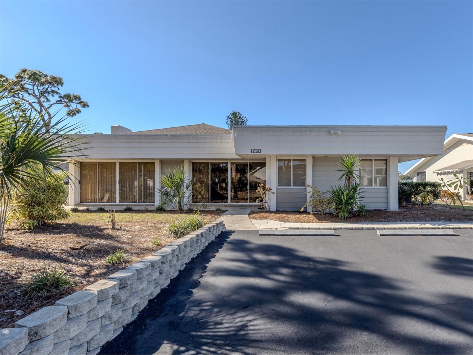 601 Pinebrook Crescent #1 Venice FL 34285 N6143088 image34