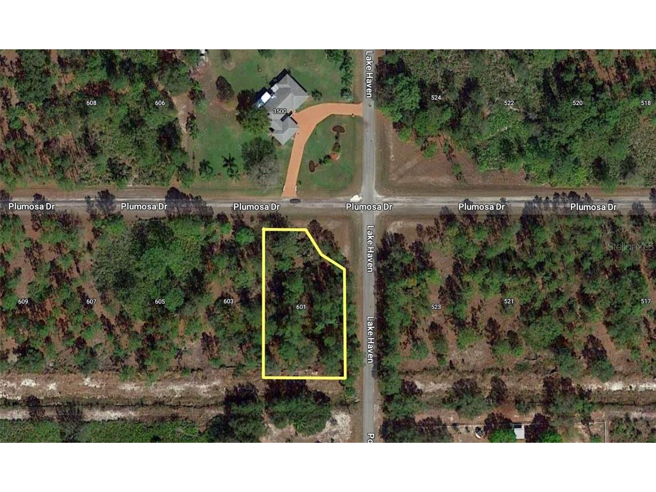 601 Plumosa Drive Indian Lake Estates FL 33855 - WALK-IN-WATER T3476642 image1