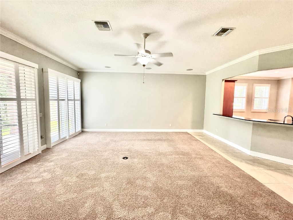 601 Saxony Boulevard Saint Petersburg FL 33716 TB8423760 image19