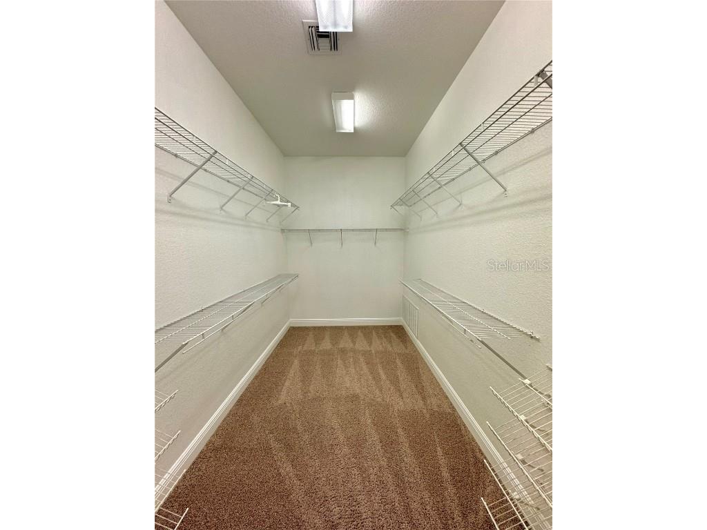 601 Saxony Boulevard Saint Petersburg FL 33716 TB8423760 image34