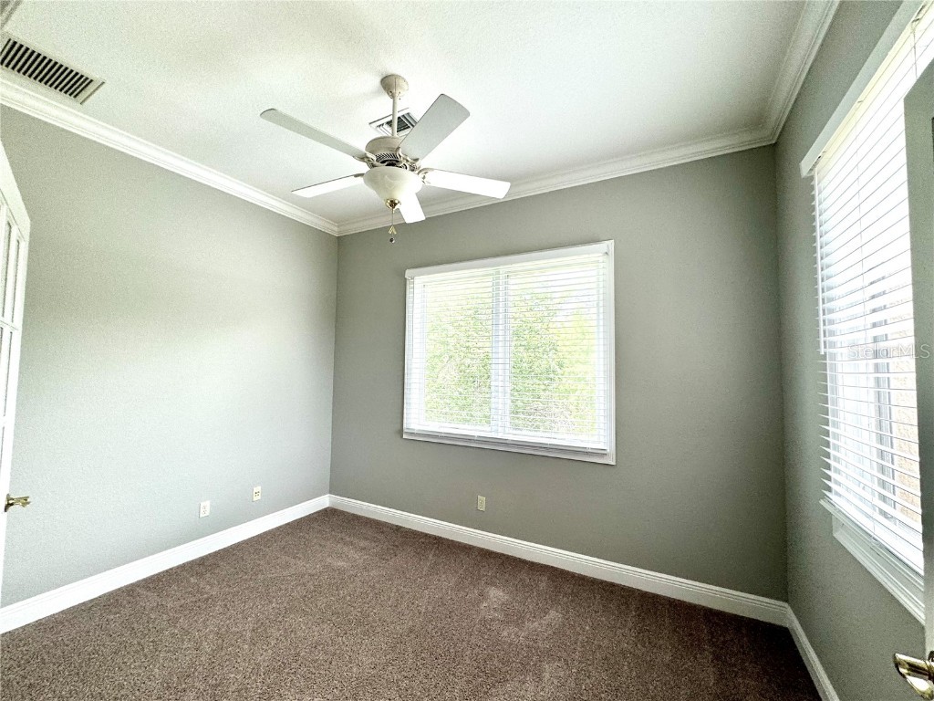 601 Saxony Boulevard Saint Petersburg FL 33716 TB8423760 image36