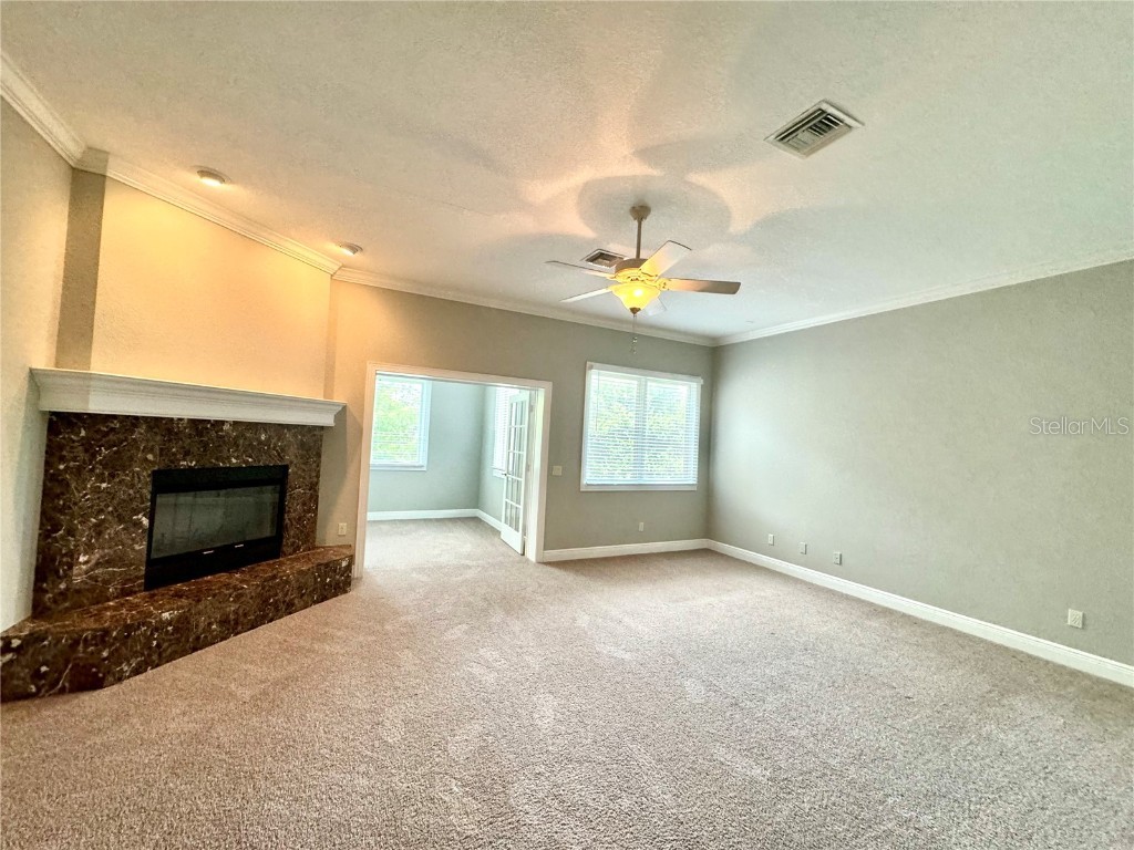 601 Saxony Boulevard Saint Petersburg FL 33716 TB8423760 image38