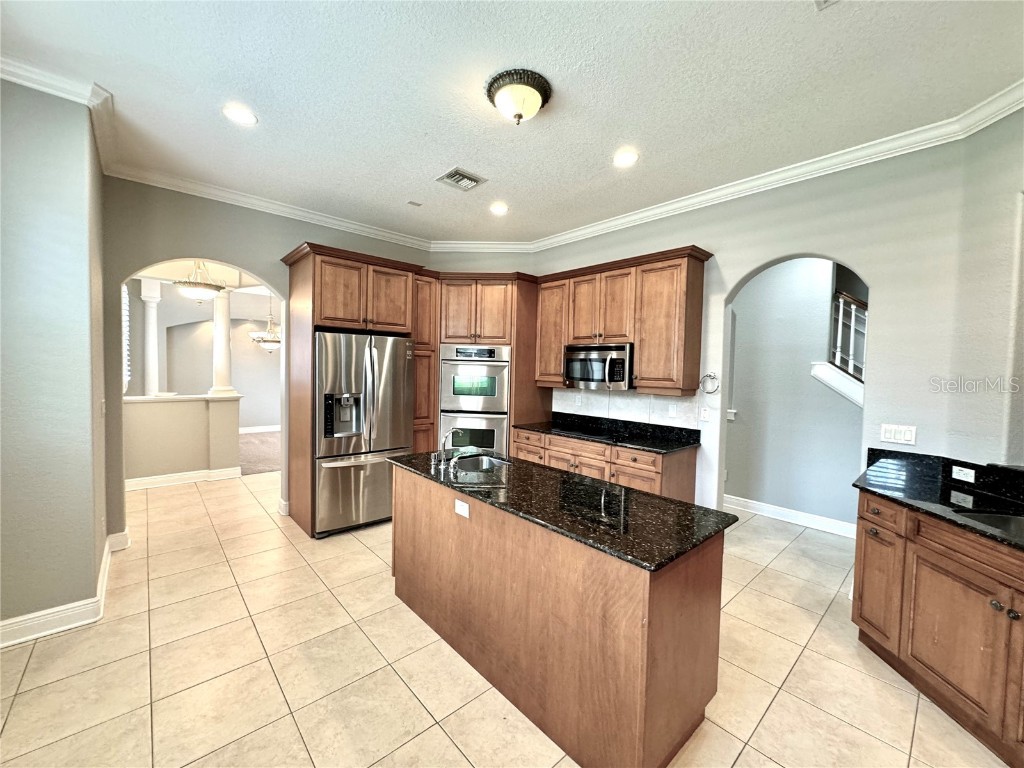 601 Saxony Boulevard Saint Petersburg FL 33716 TB8423760 image6