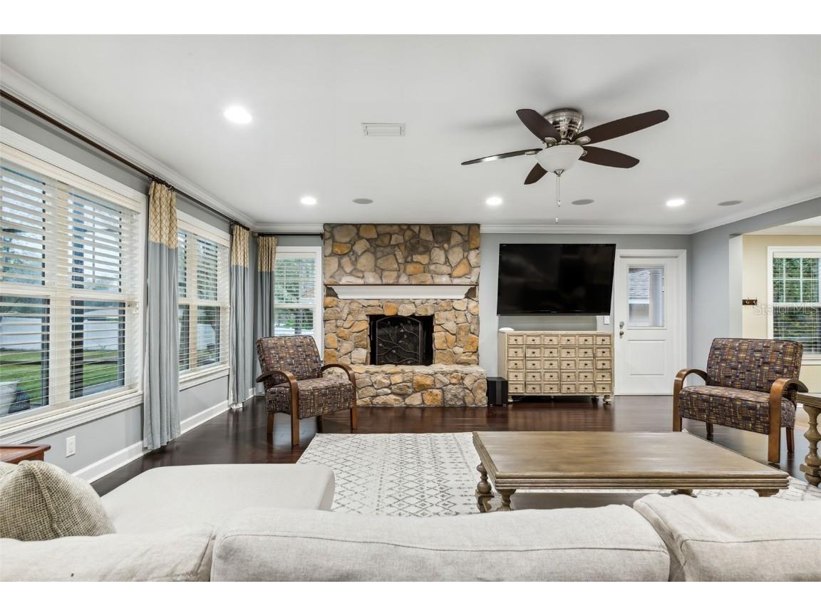 601 Seven Oaks Court Brooksville FL 34601 W7860771 image5