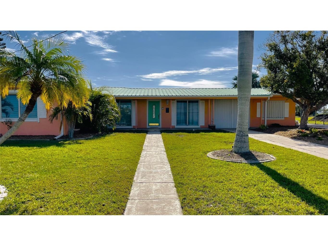 601 Sharon Circle Port Charlotte FL 33952 C7487447 image1