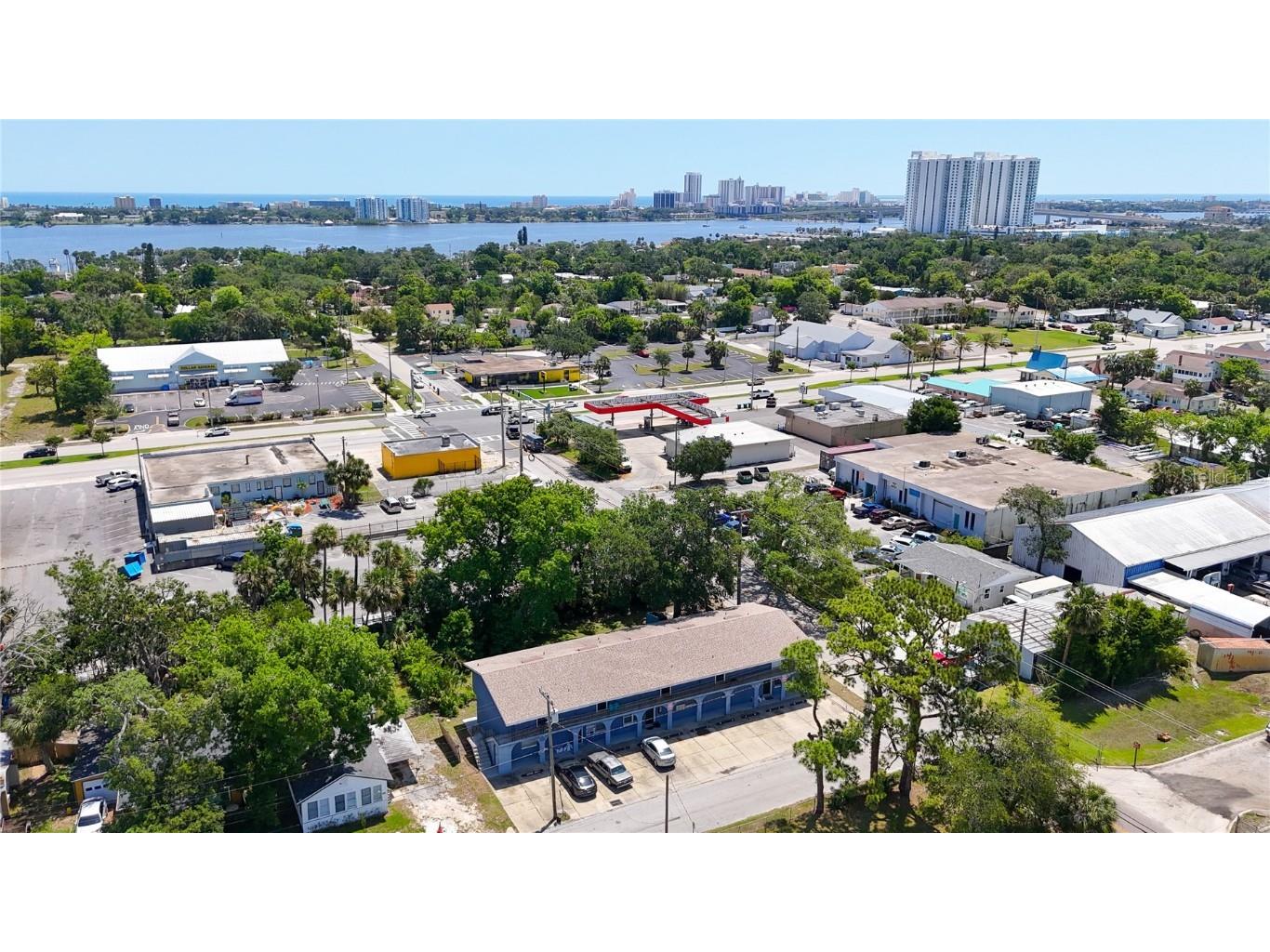 601 State Avenue Daytona Beach FL 32117 TB8396339 image1