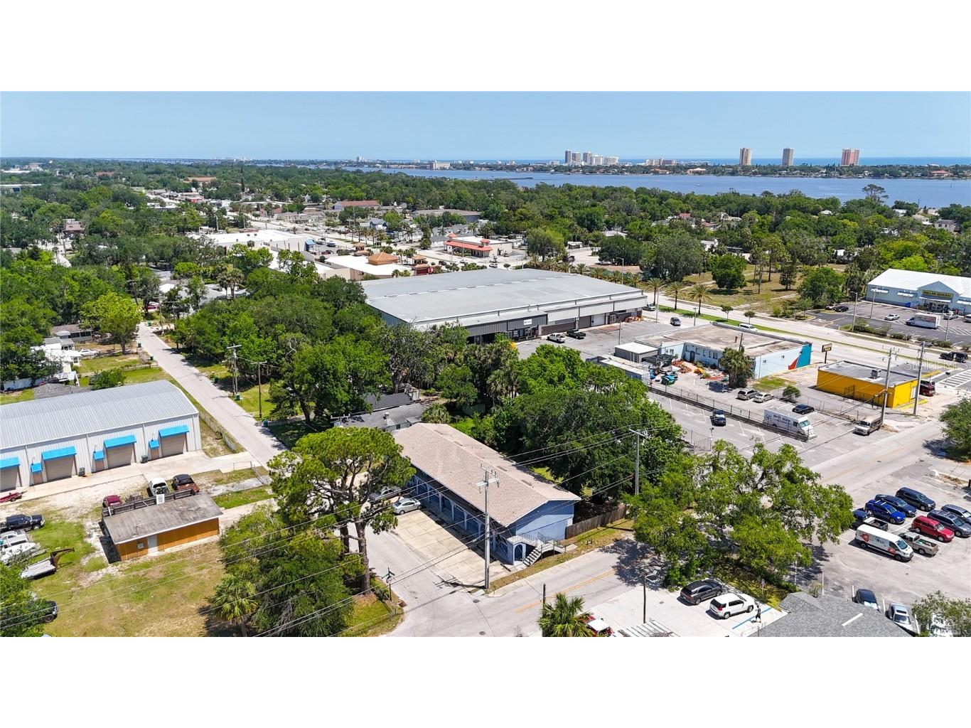 601 State Avenue Daytona Beach FL 32117 TB8396339 image2