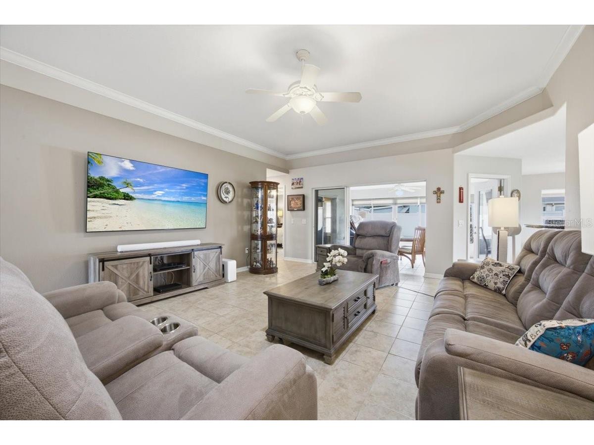 601 Sweetwater Way Haines City FL 33844 O6392281 image3