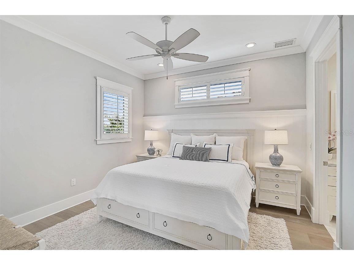 601 Triton Bend Longboat Key FL 34228 A4662504 image16