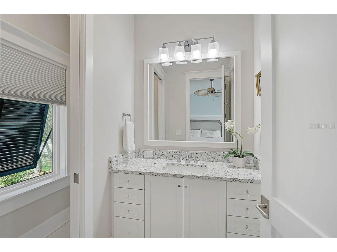 601 Triton Bend Longboat Key FL 34228 A4662504 image25