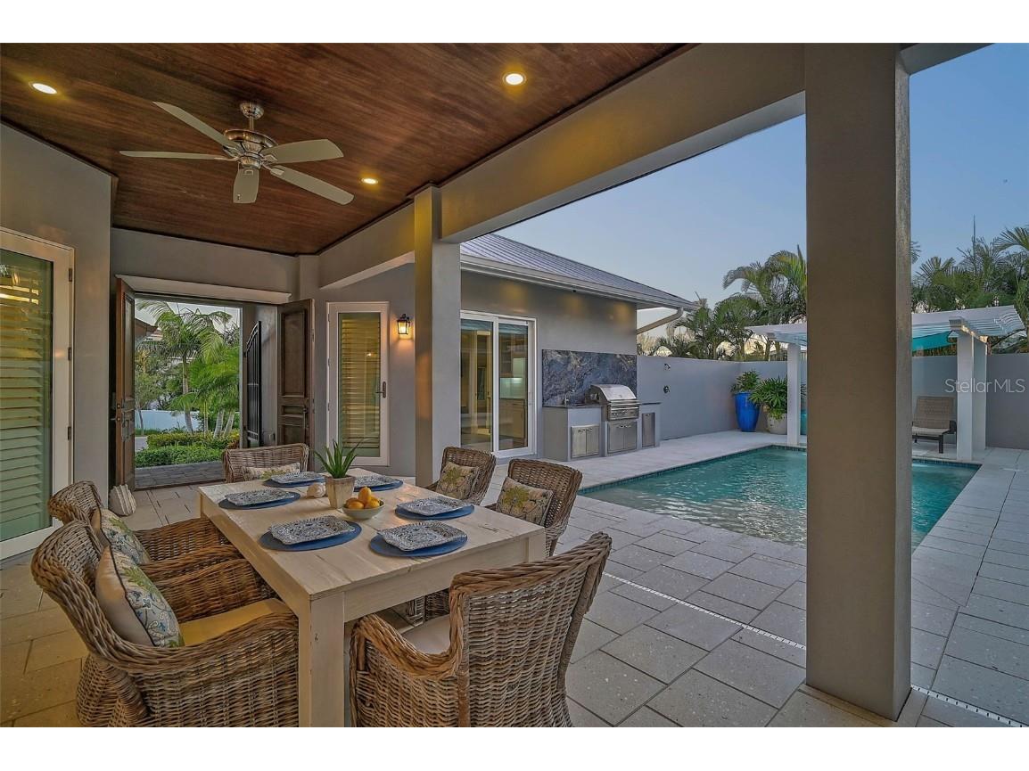 601 Triton Bend Longboat Key FL 34228 A4662504 image3